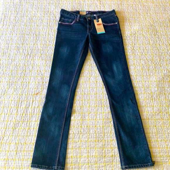 Levi’s skinny jeans for big girl - Picture 2 of 9